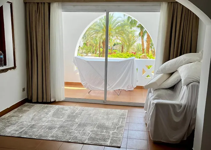 Domina Prime Luxury Quiet Apartment